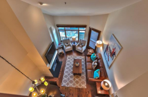 Sundial Lodge Superior Penthouse by Canyons Village Rentals